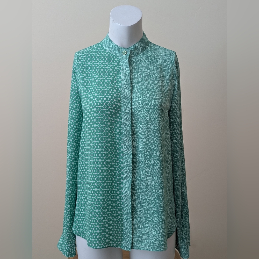 Green Geometric Pattern Blouse - image 1
